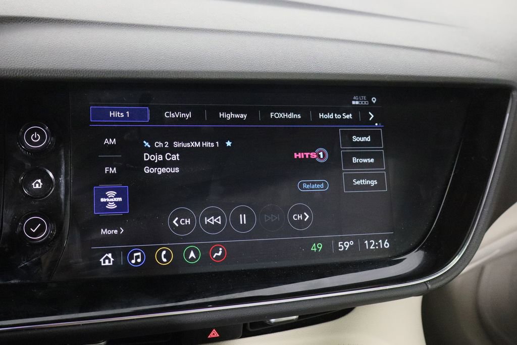 Used 2023 Buick Envision Avenir image 35