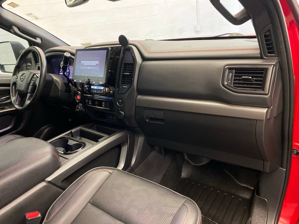 Used 2021 Nissan Titan PRO-4X AWD/4WD image 24