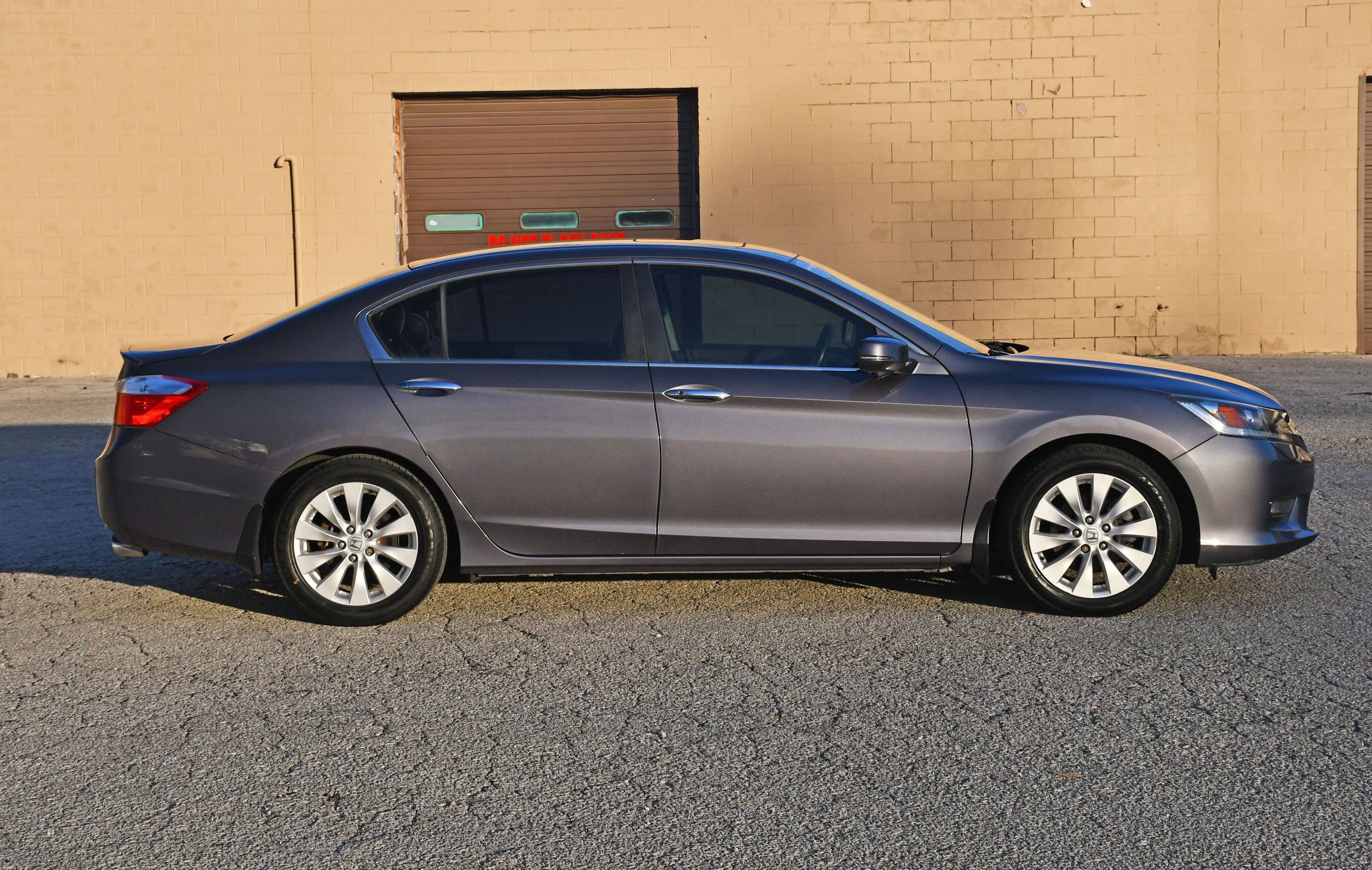 Used 2014 Honda Accord EX image 5