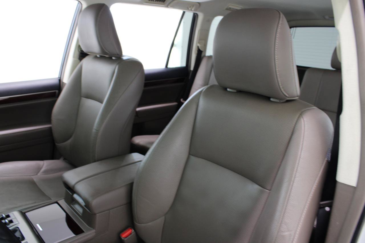Used 2018 Lexus GX 460 Premium AWD/4WD image 34