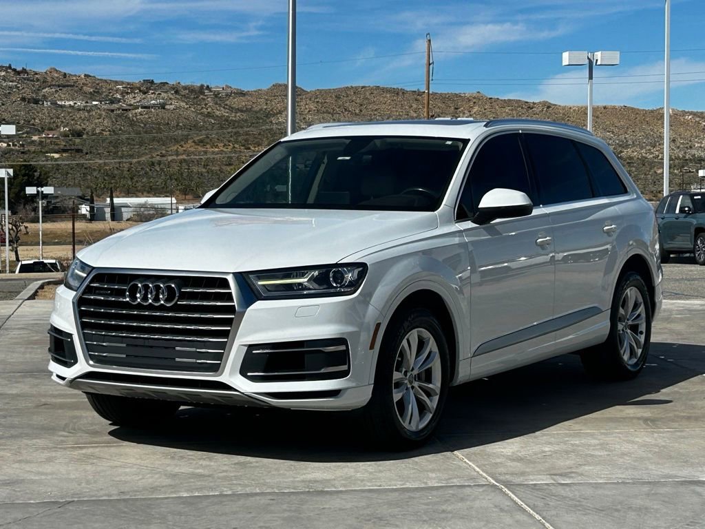 Used 2018 Audi Q7 3.0T Premium Plus image 3