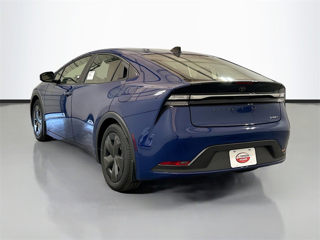 New 2026 Toyota Prius Plug-In Hybrid image 6