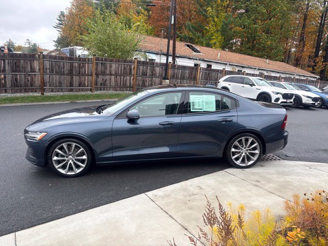 Used 2019 Volvo S60 T5 Momentum w/ Premium Package FWD image 14
