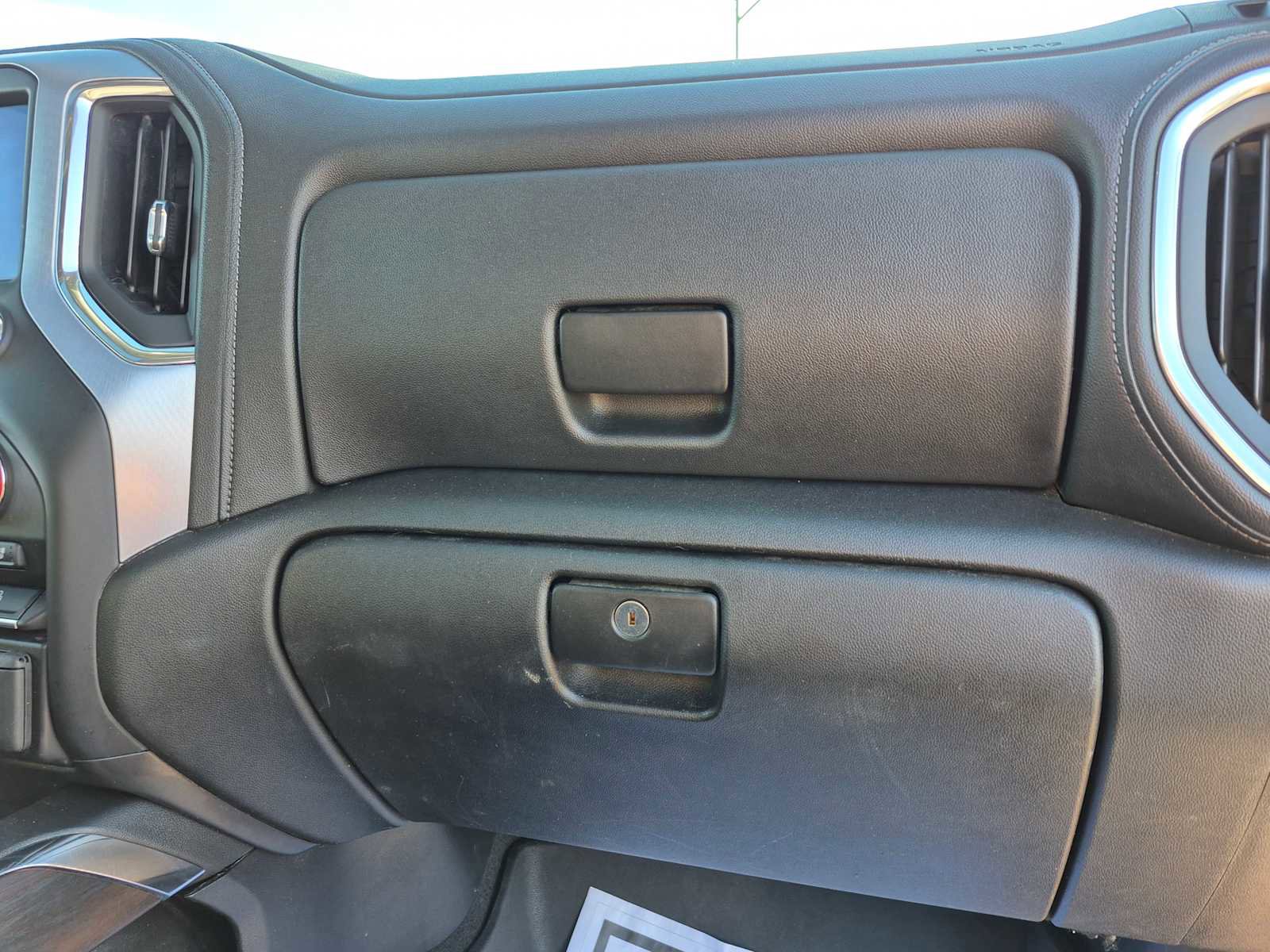 Used 2020 GMC Sierra 2500 SLT w/ Technology Package image 34