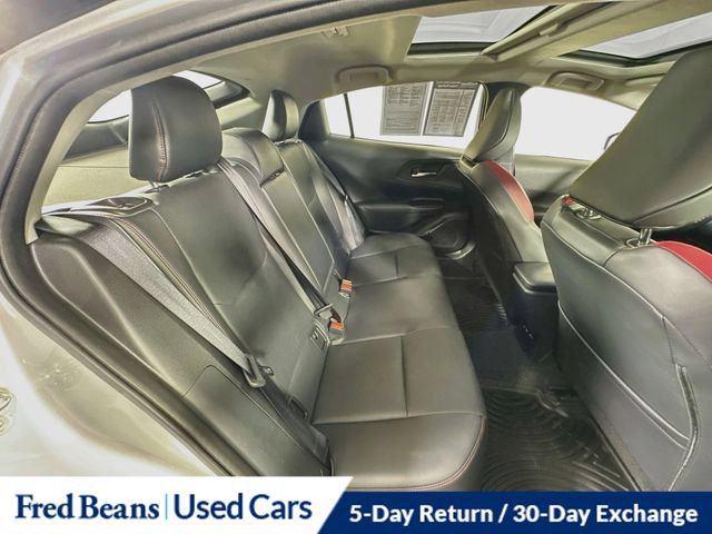 Used 2025 Toyota Prius Plug-In Hybrid FWD image 36