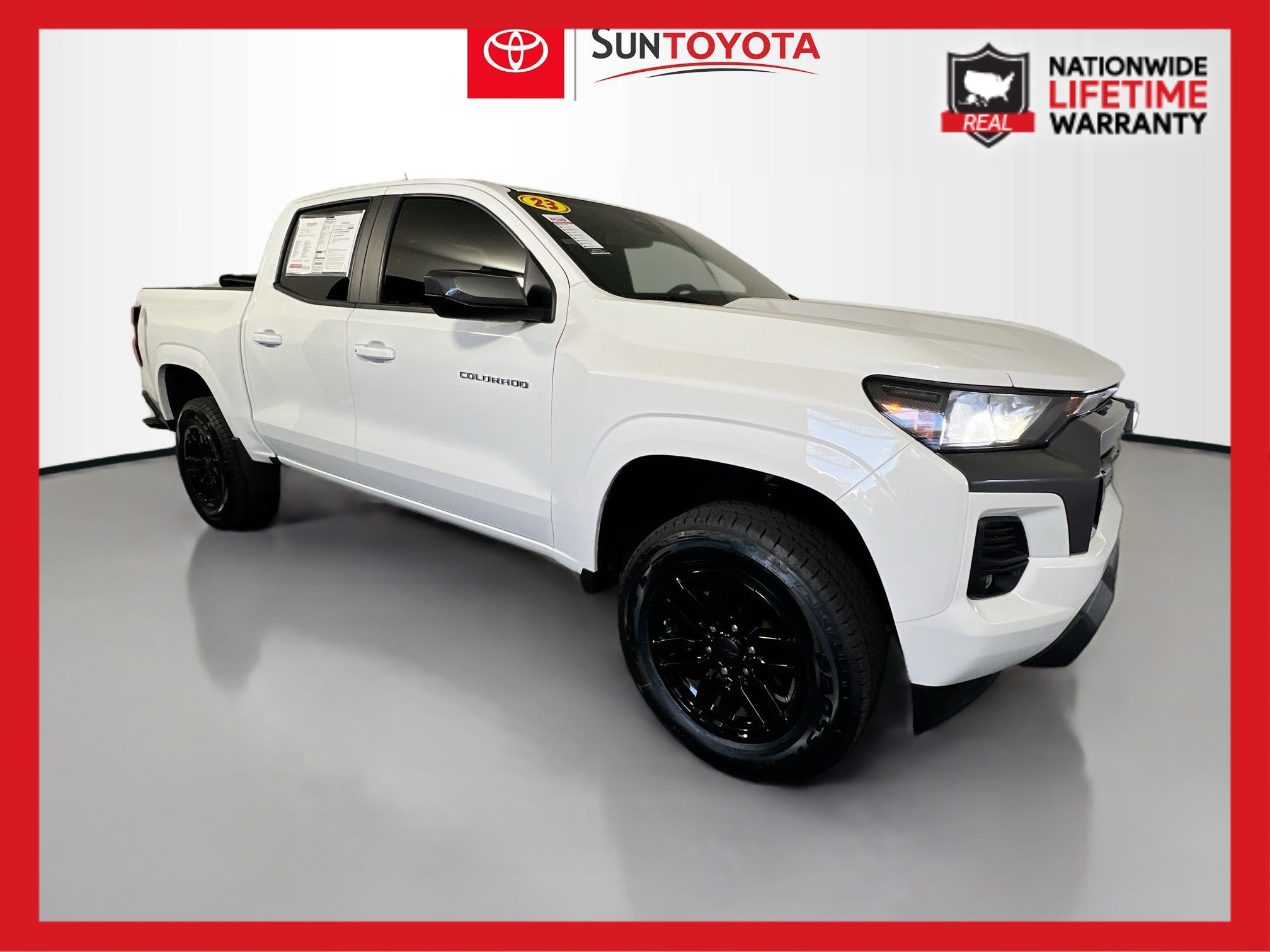 Used 2023 Chevrolet Colorado LT w/ LT Convenience Package image 1