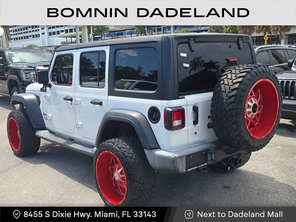 Used 2019 Jeep Wrangler Unlimited Sport image 3