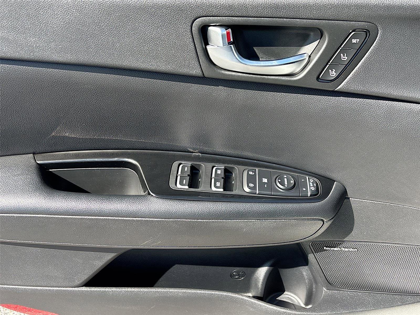 Used 2020 Kia Optima EX image 21