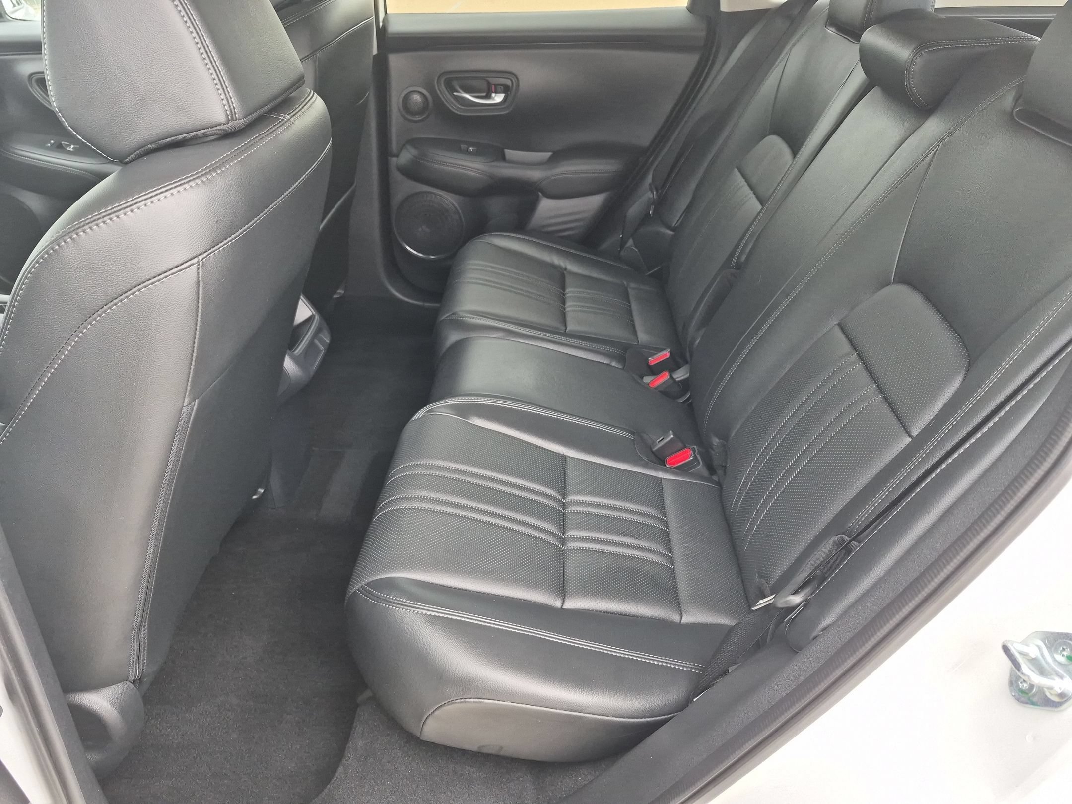 Certified 2024 Honda HR-V EX-L image 24