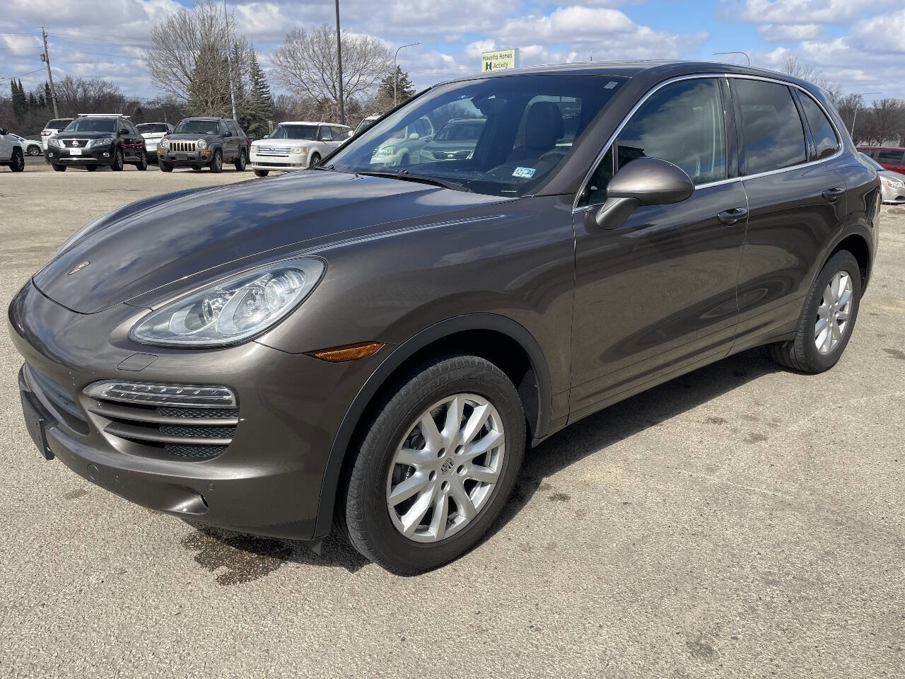 Used 2014 Porsche Cayenne image 4