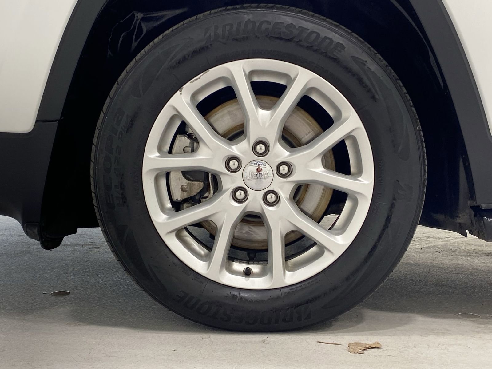 Used 2015 Jeep Cherokee Latitude image 10