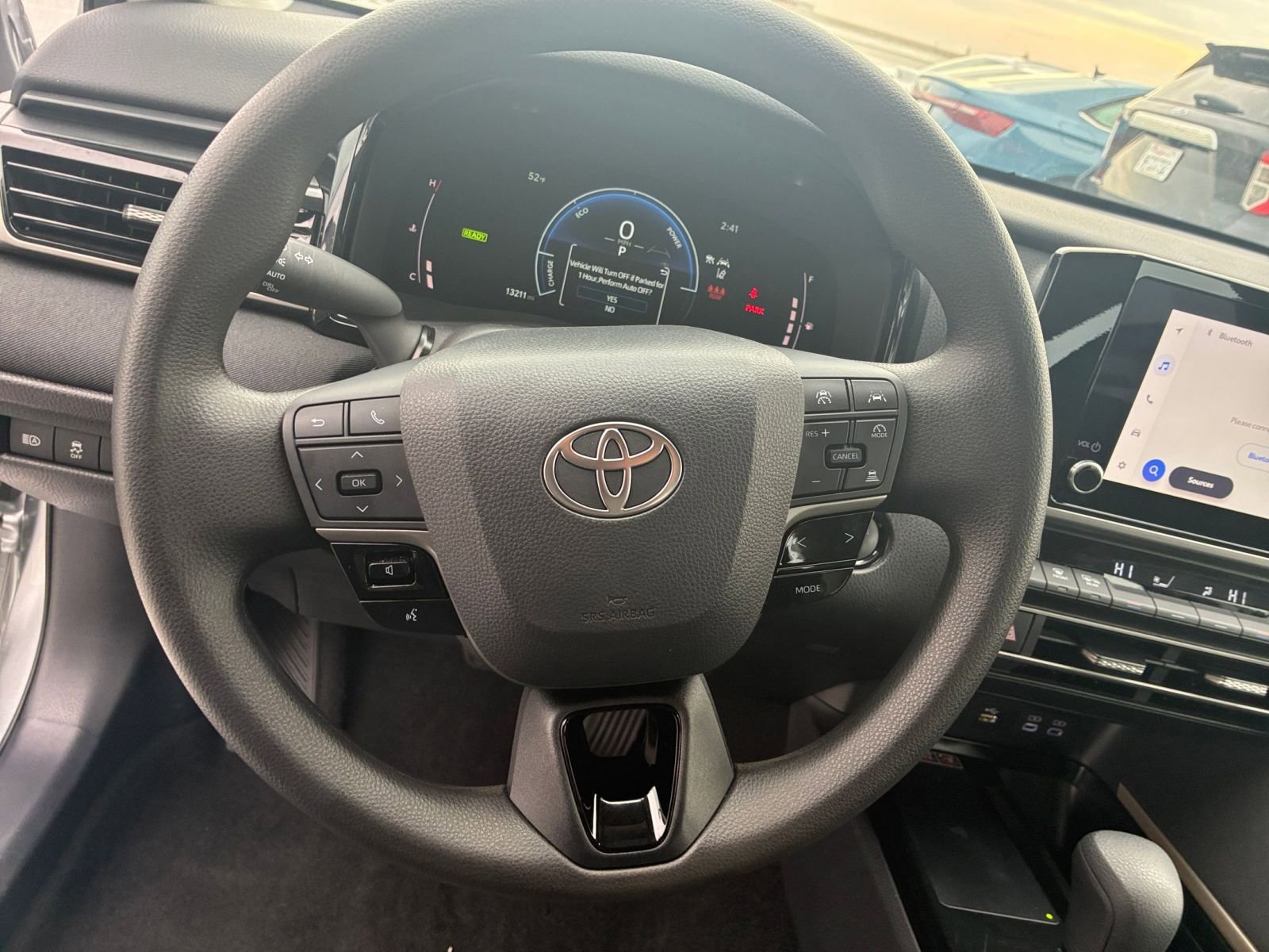 Used 2025 Toyota Camry LE image 27