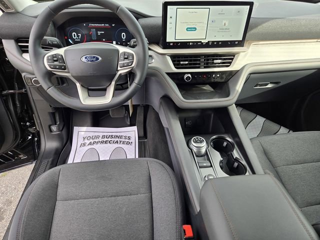 New 2026 Ford Explorer Active RWD image 24
