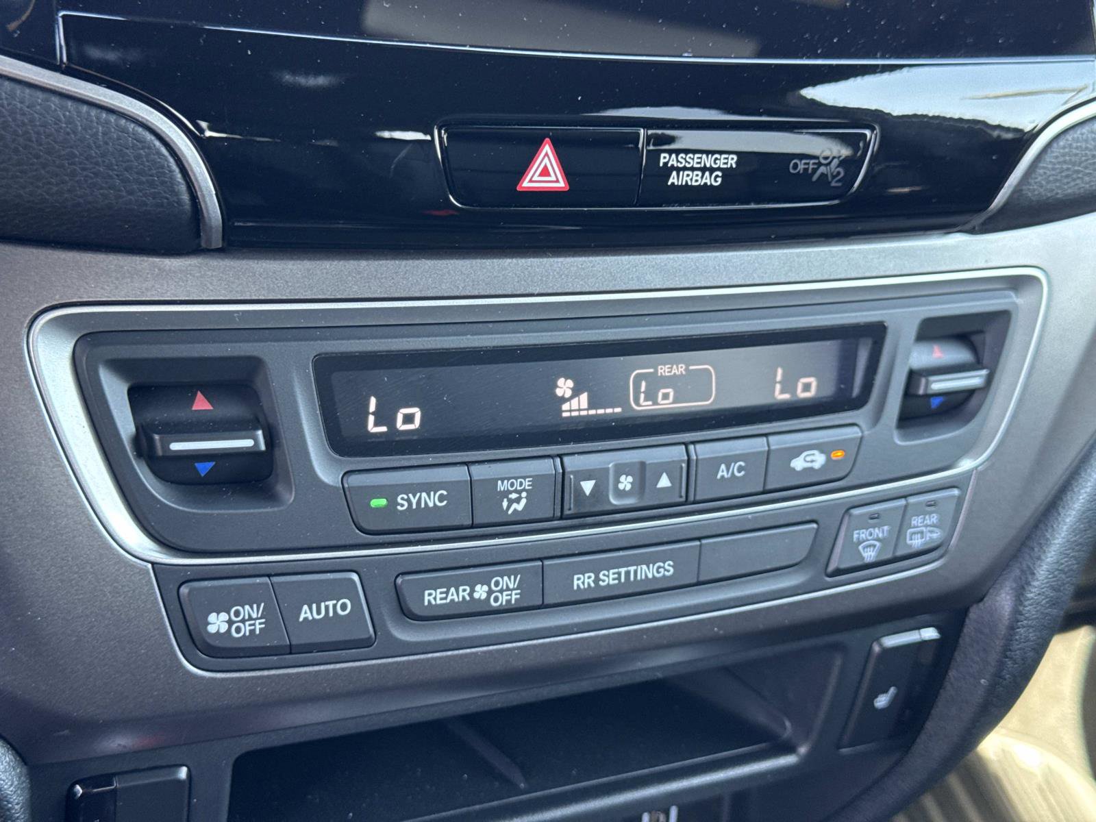 Used 2023 Honda Passport EX-L image 15