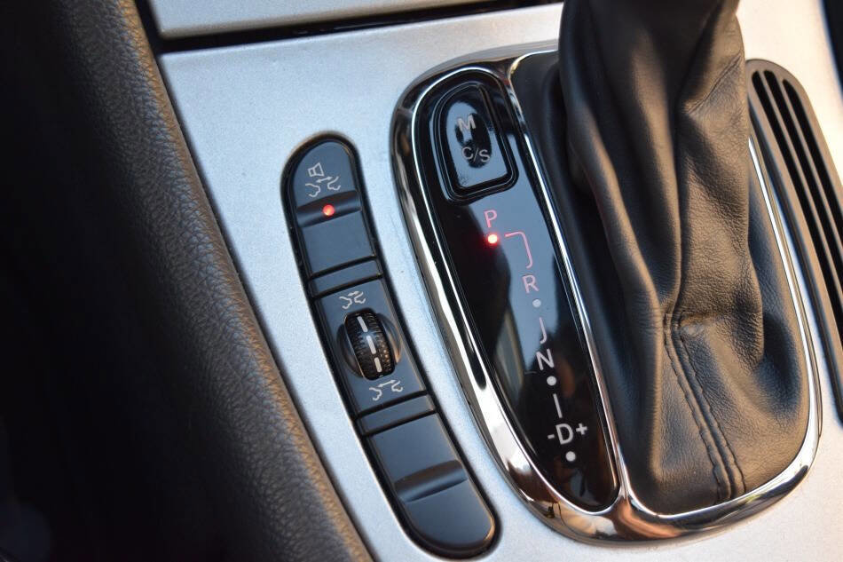 Used 2003 Mercedes-Benz CLK 55 AMG Coupe image 61