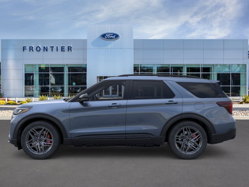New 2026 Ford Explorer ST image 3