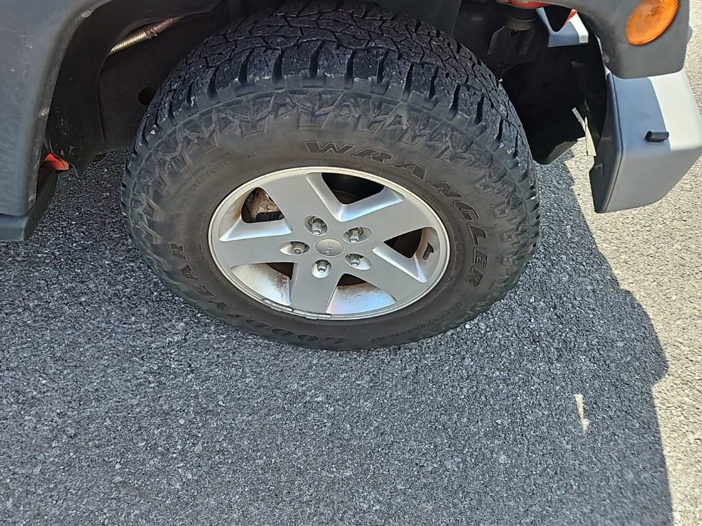 Used 2015 Jeep Wrangler Unlimited Sport w/ Quick Order Package 24S image 10