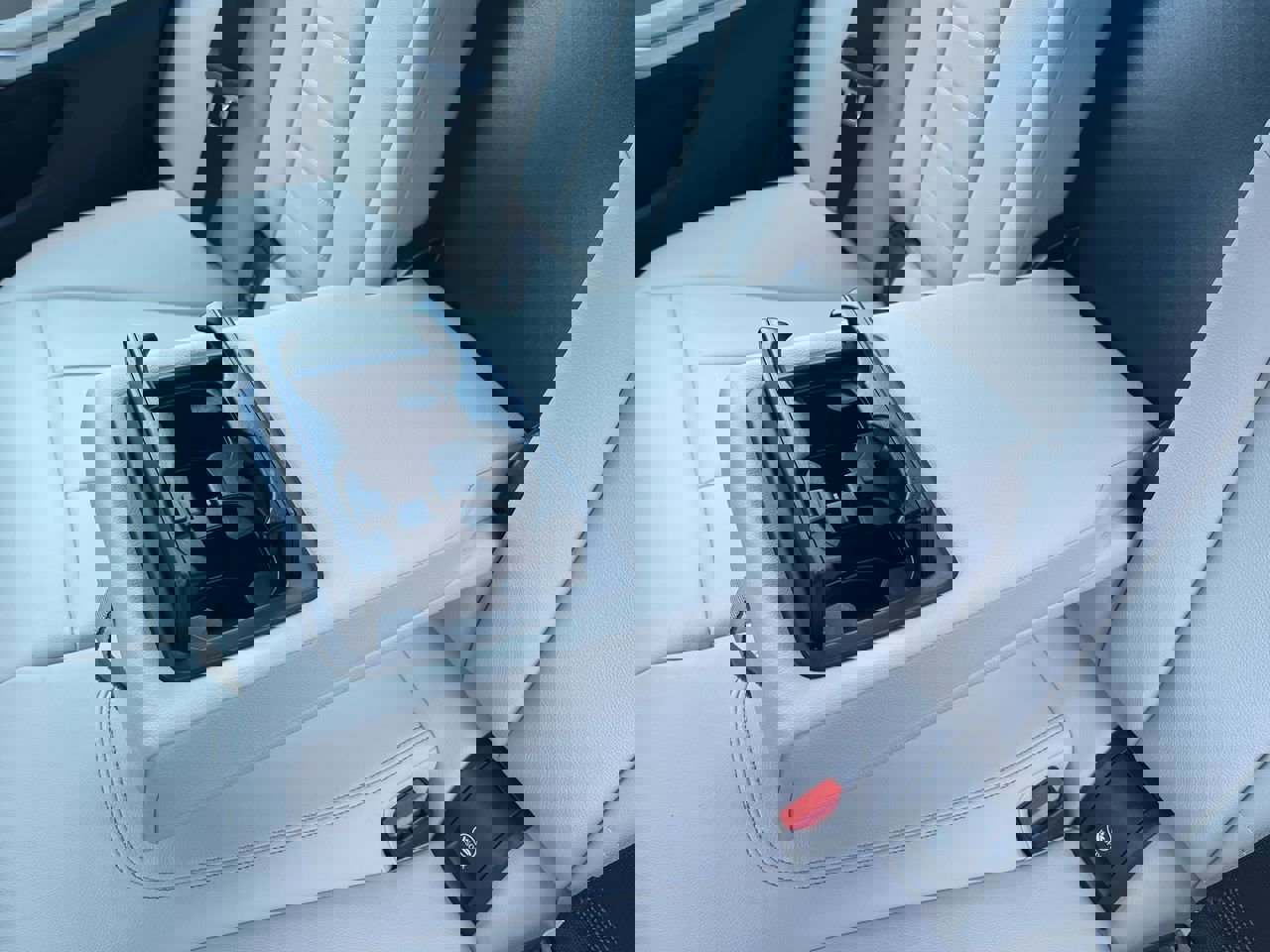 Used 2021 BMW 330i Sedan w/ Premium Package image 32