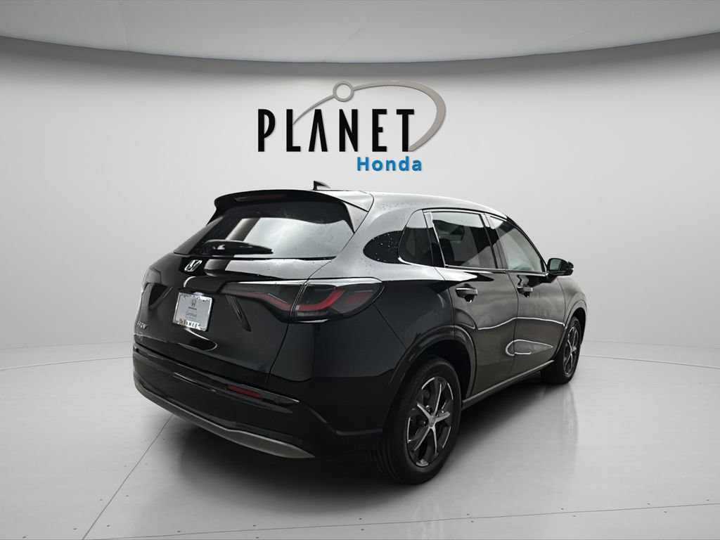 Certified 2024 Honda HR-V EX-L image 4