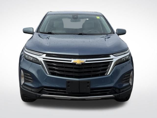 Used 2024 Chevrolet Equinox LT AWD/4WD image 2