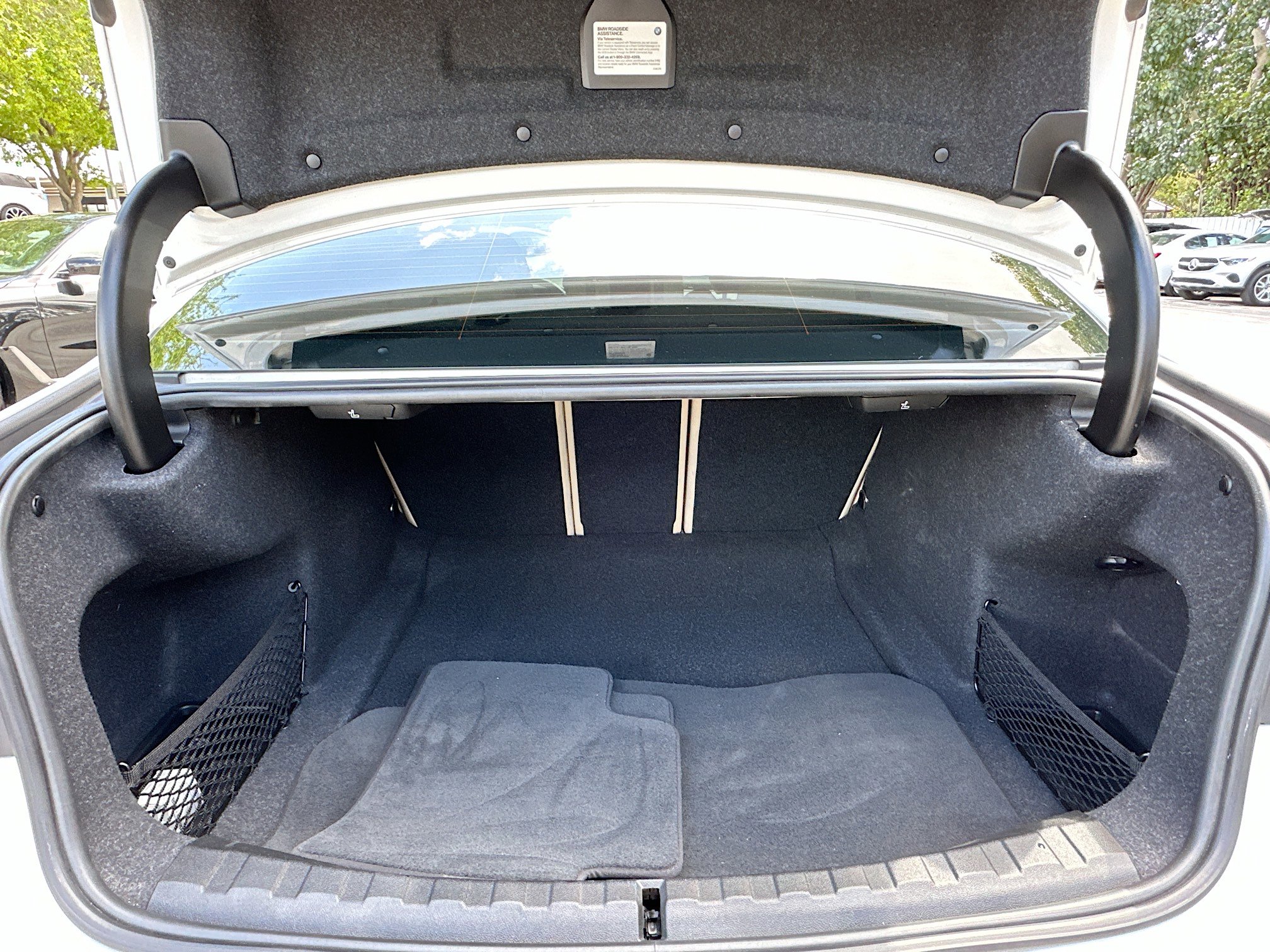 Used 2019 BMW 330i Sedan w/ Driving Assistance Package image 25