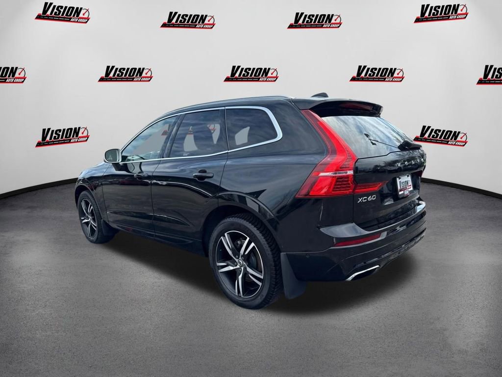 Used 2018 Volvo XC60 T5 R-Design w/ Convenience Package image 7