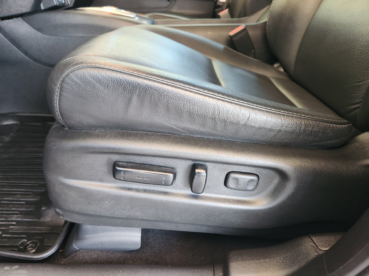 Used 2022 Honda Pilot EX-L image 23