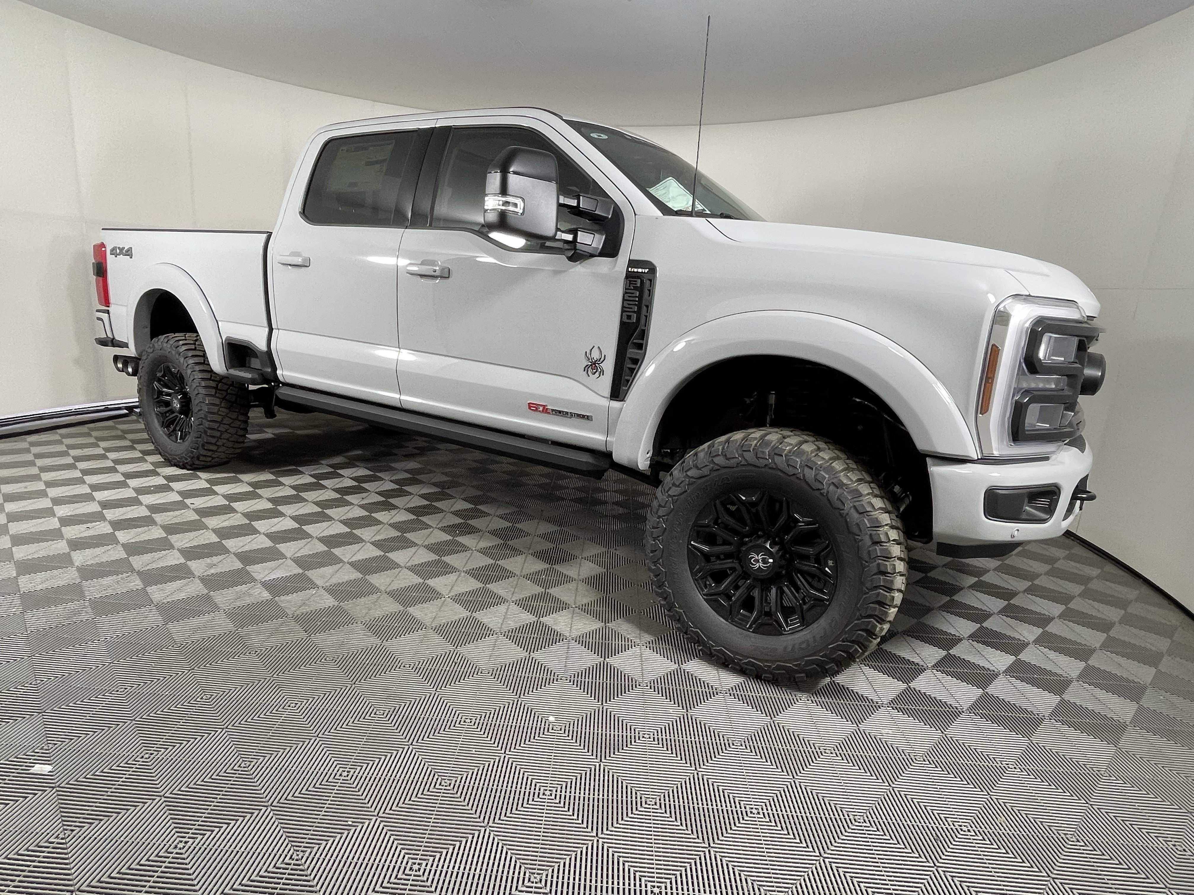 New 2026 Ford F250 Lariat w/ Black Appearance Package AWD/4WD image 7