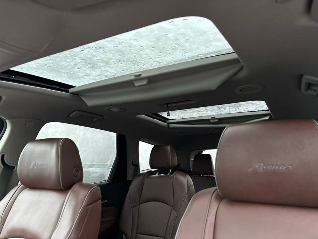 Used 2020 Buick Enclave Avenir w/ Avenir Technology Package image 32