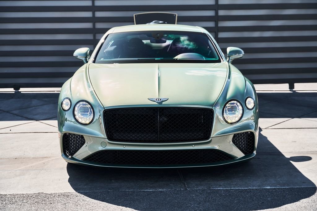 Used 2020 Bentley Continental GT image 15