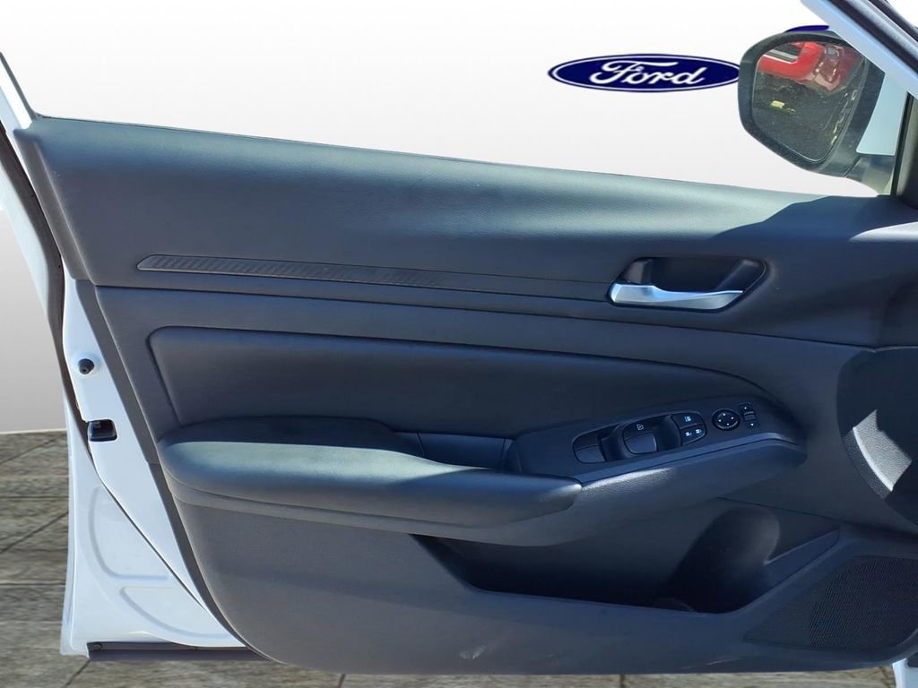 Used 2022 Nissan Altima 2.5 S image 10