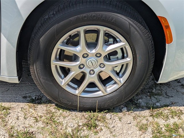 New 2025 Chrysler Voyager LX image 11