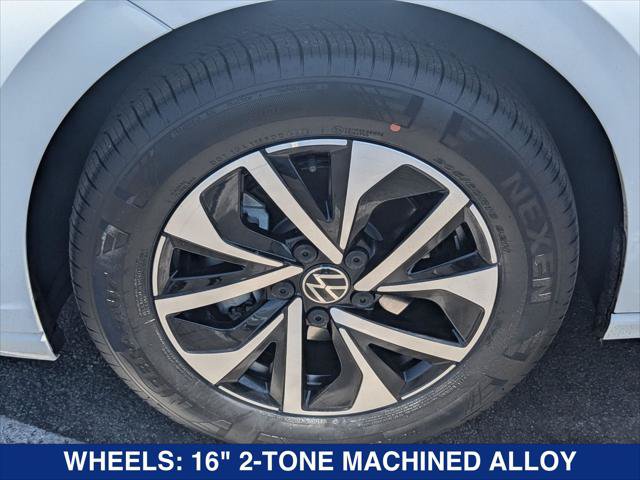 Used 2025 Volkswagen Jetta S FWD image 9