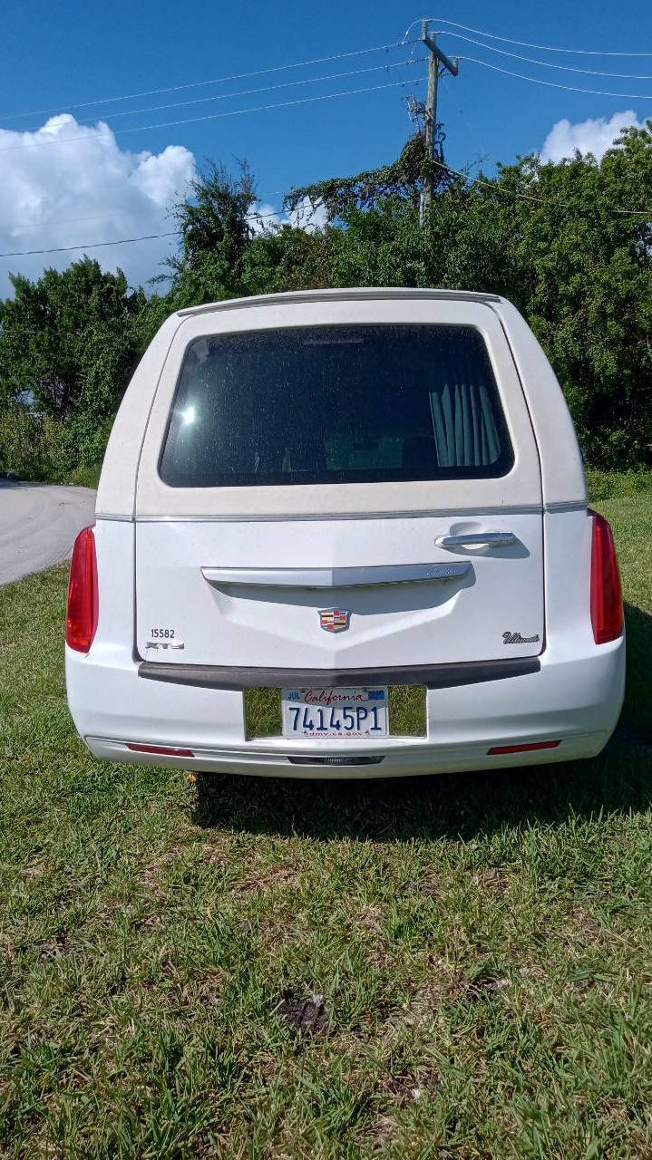 Used 2015 Cadillac XTS Hearse image 7
