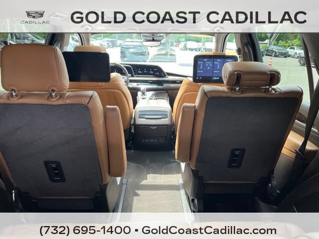 Used 2021 Cadillac Escalade Sport w/ Driver Assist Tech Package AWD/4WD image 15