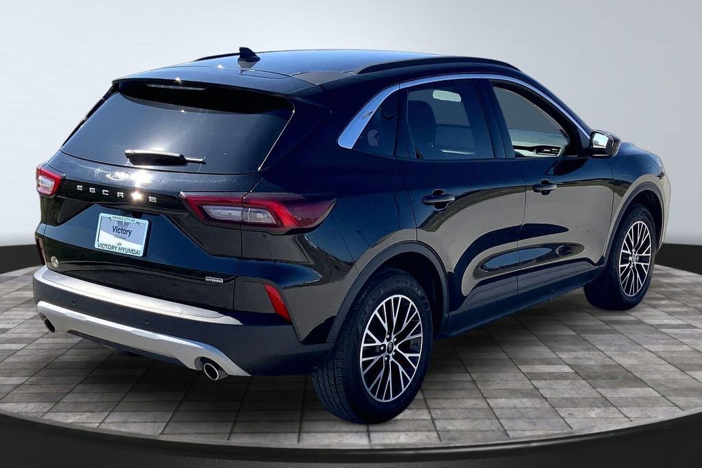 Used 2024 Ford Escape SE image 5