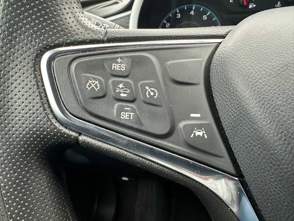 Used 2023 Chevrolet Malibu LT w/ Driver Confidence Package image 25