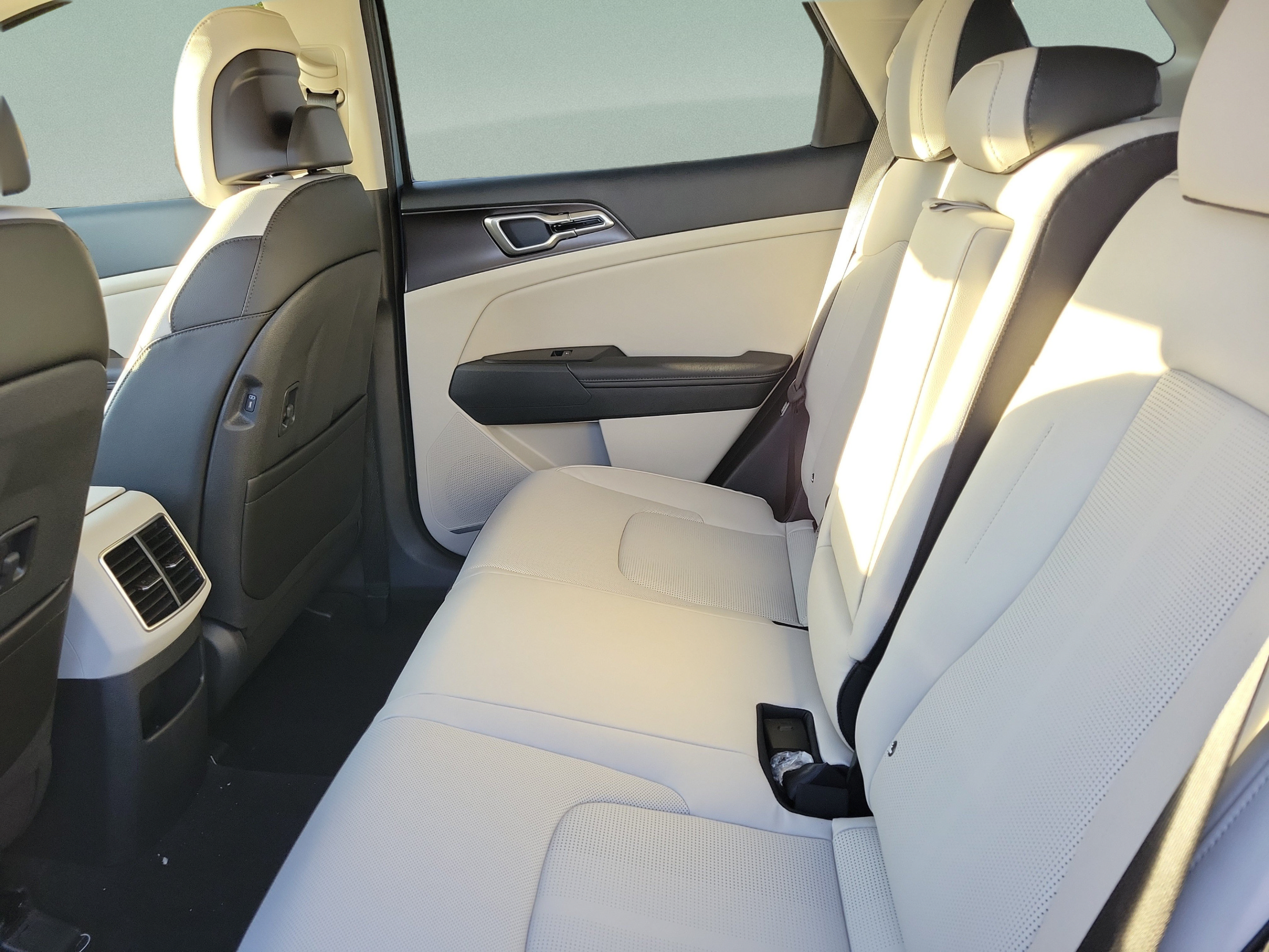 New 2027 Kia Sportage EX AWD/4WD image 6