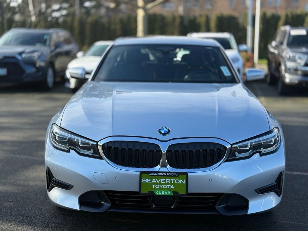 Used 2019 BMW 330i Sedan w/ Premium Package image 8
