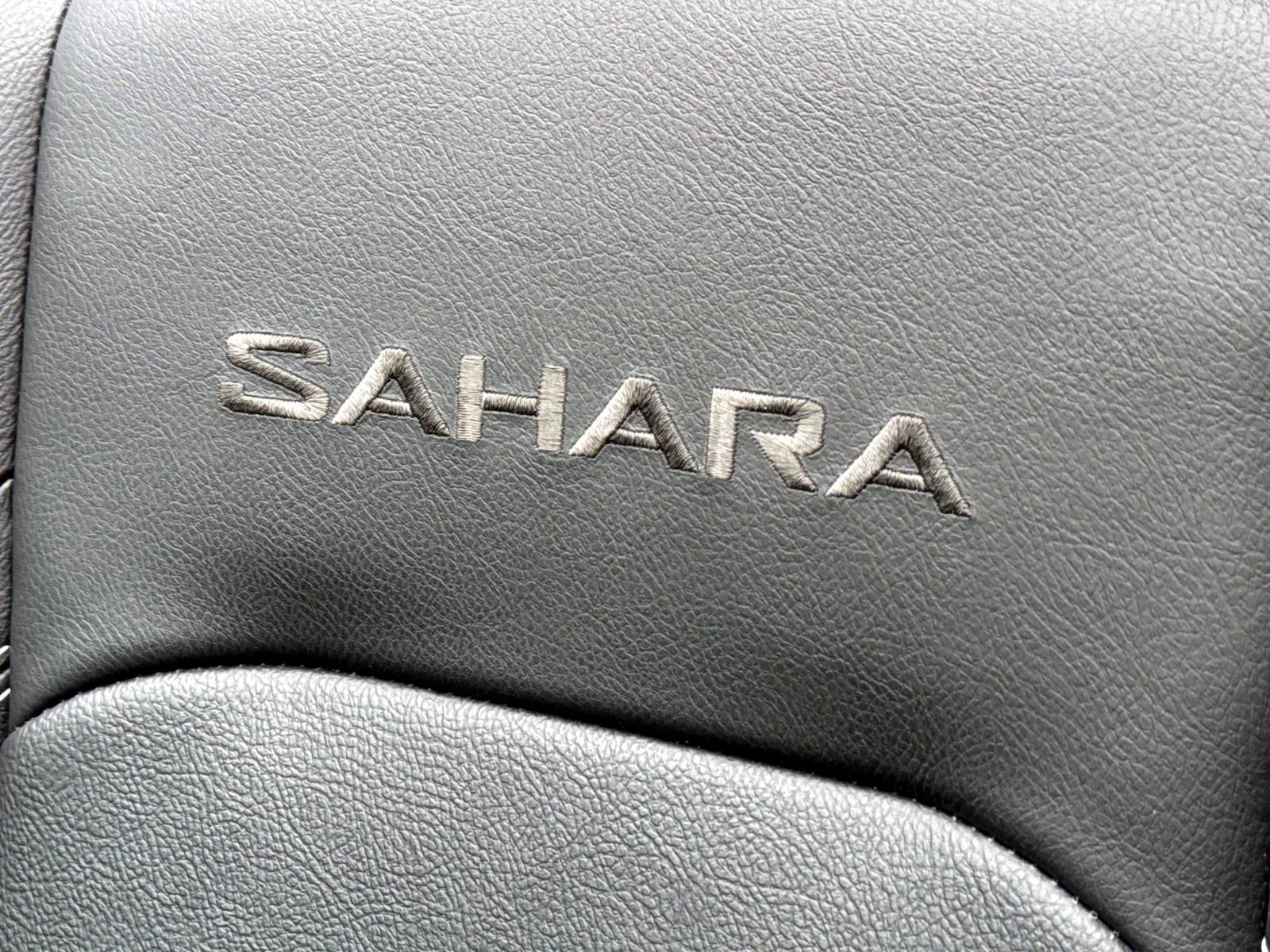 Used 2023 Jeep Wrangler Unlimited Sahara w/ Cold Weather Group image 11