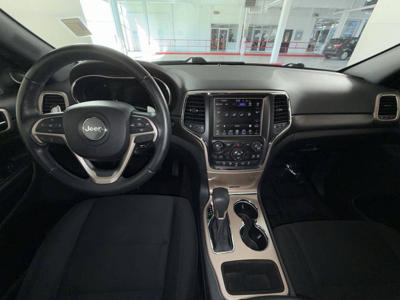 Used 2016 Jeep Grand Cherokee Laredo w/ Quick Order Package 23E AWD/4WD image 22