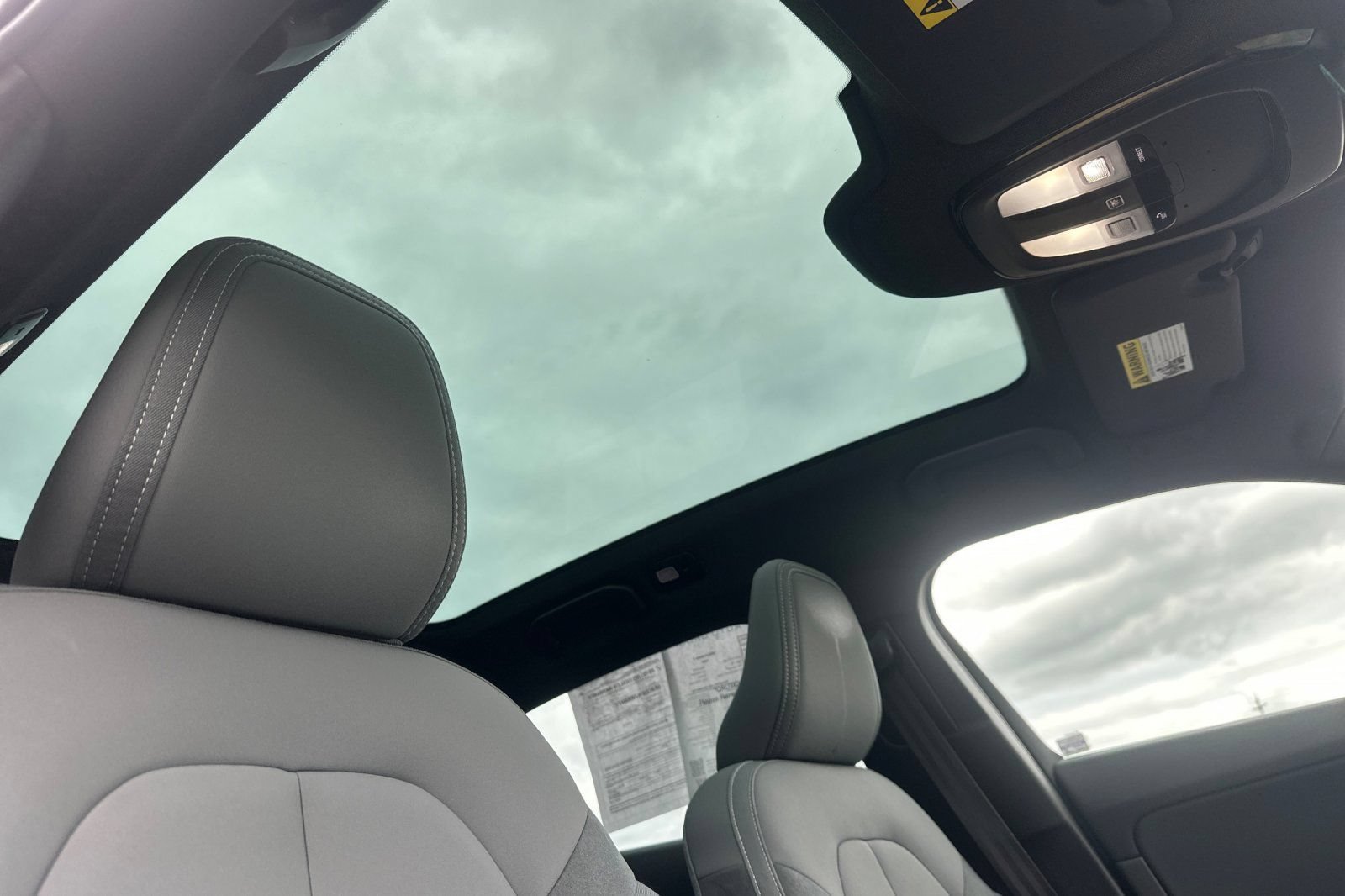 Used 2023 Polestar Polestar 2 w/ Pilot Pack AWD/4WD image 18