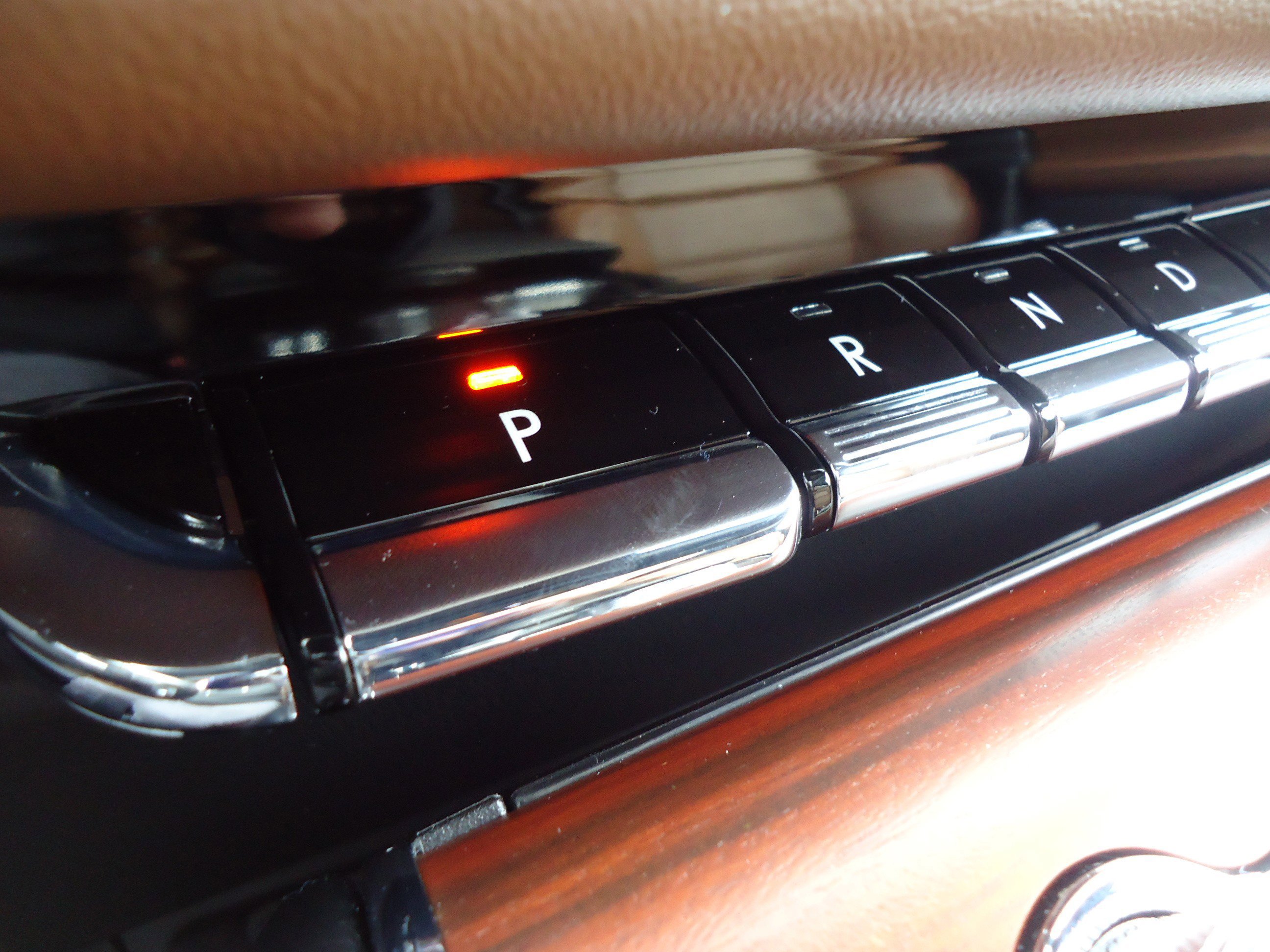 Used 2024 Lincoln Aviator Reserve w/ Equipment Group 201A image 22