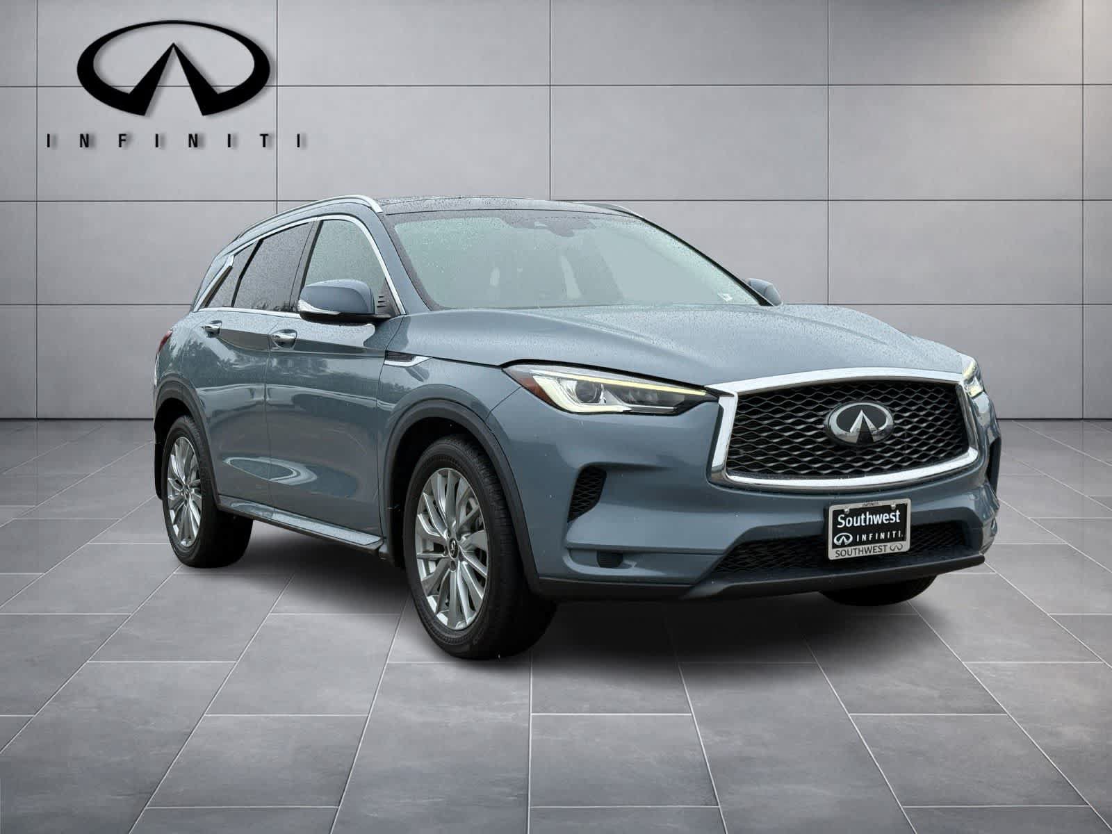 Certified 2023 INFINITI QX50 Luxe AWD/4WD image 3