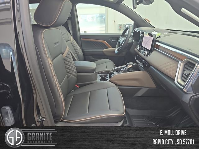 New 2026 GMC Canyon Denali w/ LPO, Denali Black Edition image 37