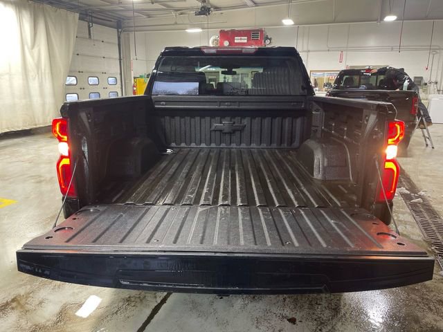 Used 2021 Chevrolet Silverado 1500 LT Trail Boss w/ Bed Protection Package image 23