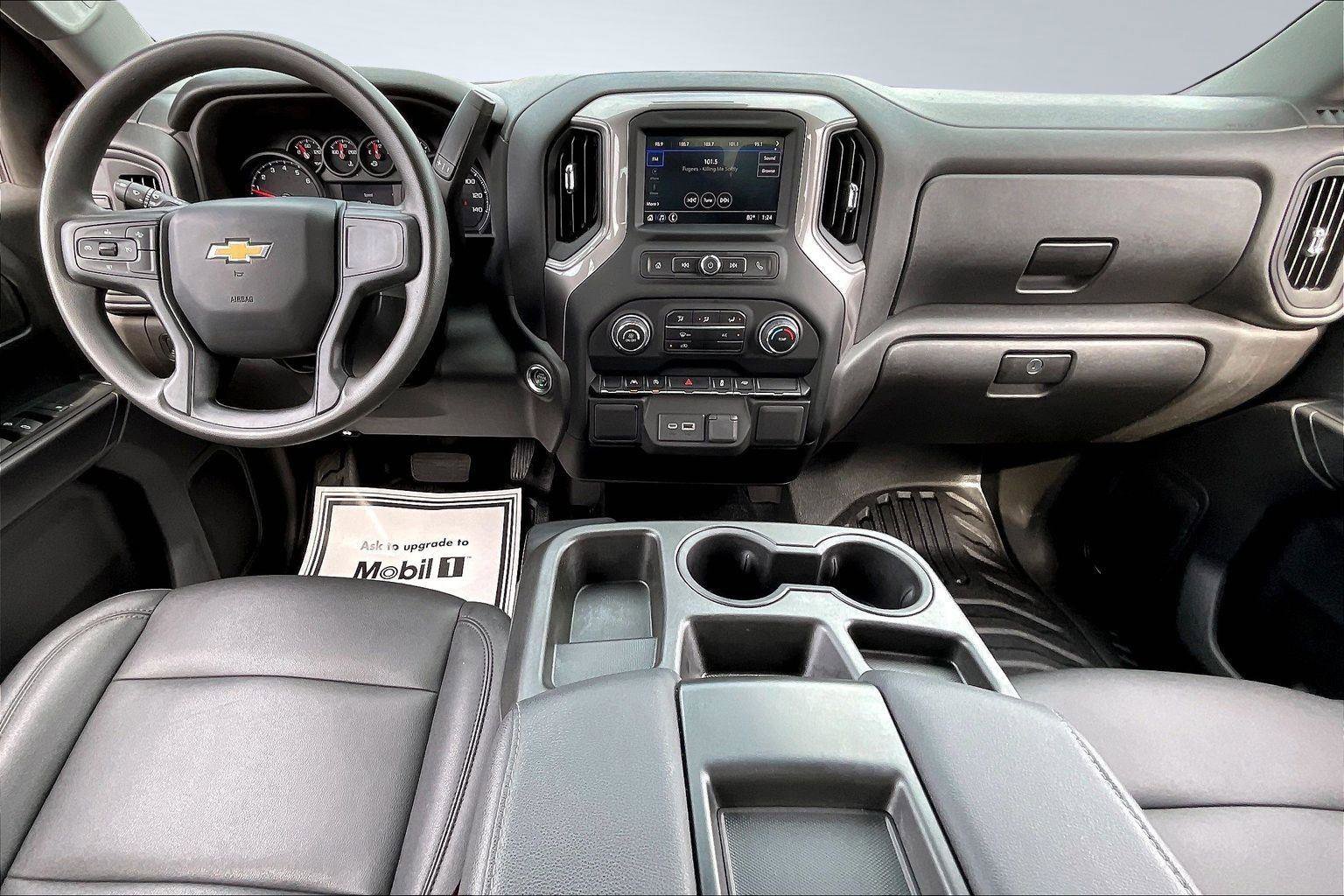 Used 2022 Chevrolet Silverado 1500 W/T w/ Trailering Package image 17