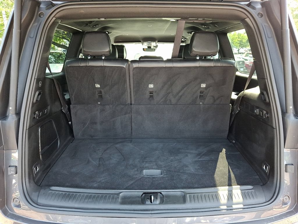 Certified 2024 Jeep Wagoneer Series II w/ Flexible Seating Group AWD/4WD image 32