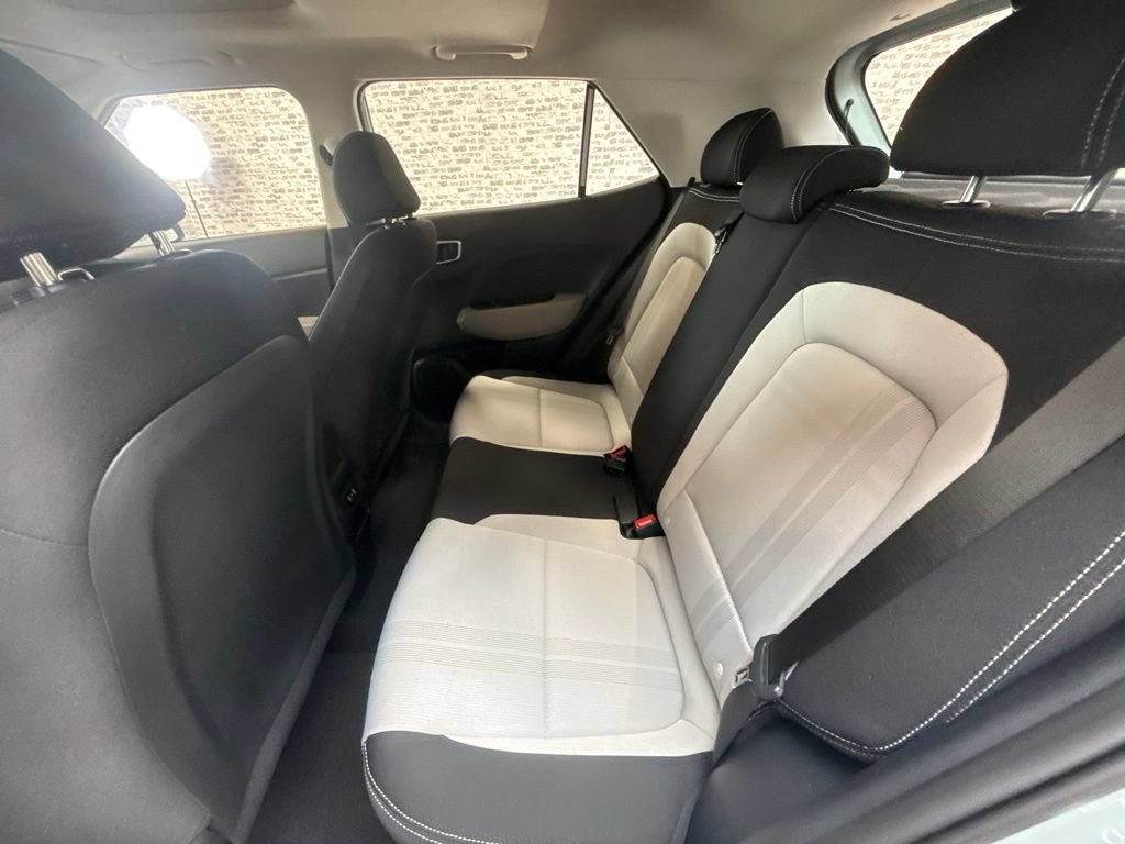 New 2026 Hyundai Venue SEL FWD image 14