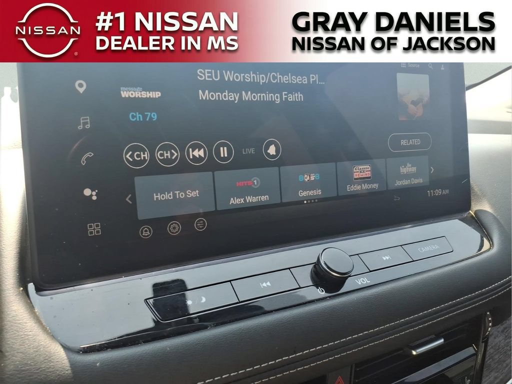 Certified 2025 Nissan Rogue Platinum w/ Tech Package FWD image 20